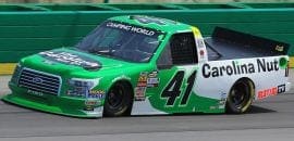 Rhodes desfruta vitória da NASCAR Truck Series em Kentucky