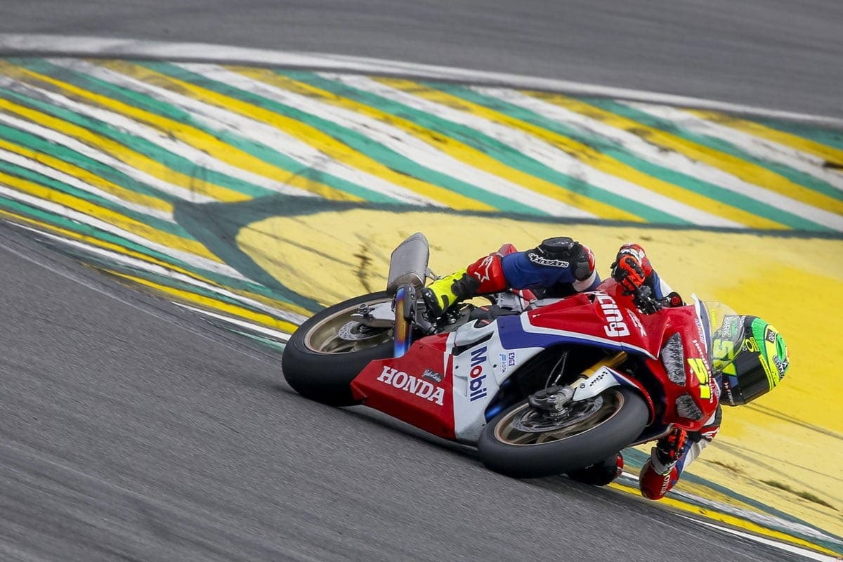 Eric Granado encerra o primeiro dia de treinos livres com o melhor tempo da 4ª etapa do SBK Brasil Eric Granado - SuperBike Brasil