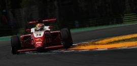 Com 2 pódios em Ímola, Enzo Fittipaldi segue líder na F4 Italiana na pontuação com descartes