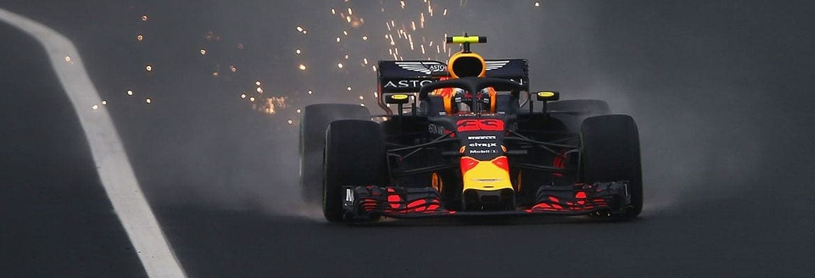 Verstappen: “Motor lento e frágil da Renault é difícil de aceitar”
