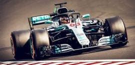 Mercedes pode atrasar nova atualização do motor