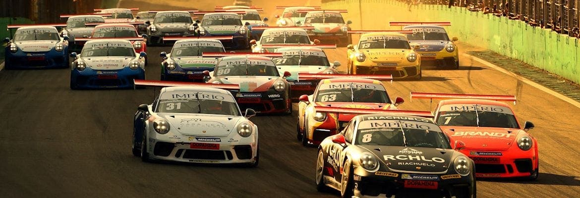 Com definição nas voltas finais, Neugebauer e Jimenez vencem a abertura da Porsche Império GT3 Cup Endurance Series
