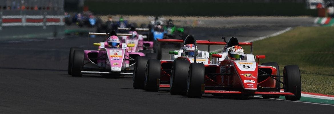 F4 italiana: Gianluca Petecof completa a rodada tripla de Ímola com pontos em todas as corridas