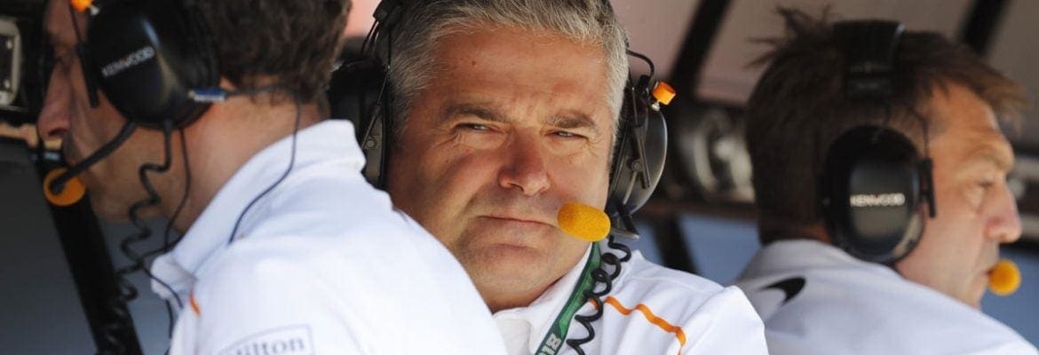 De Ferran acredita que o foco em 2019 é o motivo para a má fase da McLaren