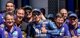 Rossi ironiza pressão sobre engenheiros da Yamaha: “quando me veem, fogem”
