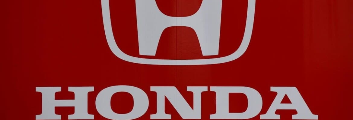F1: Aumentam os rumores sobre uma possível nova parceria McLaren-Honda