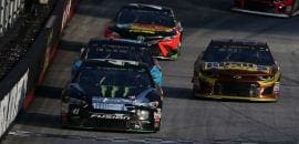 Kurt Busch conquista sua primeira vitória no ano em Bristol