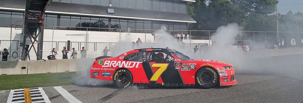 Justin Allgaier conquista vitória da NASCAR Xfinity em Road America