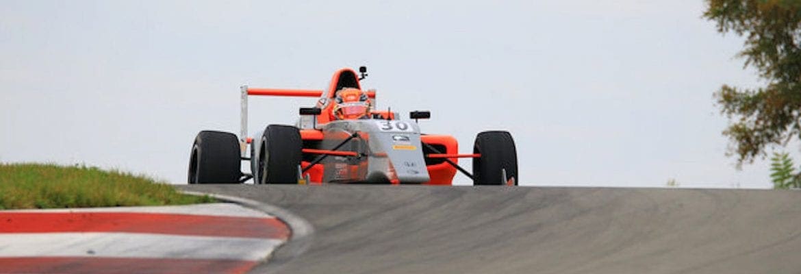 Arthur Leist impressiona e é o segundo mais rápido do dia na F4 norte-americana em Pittsburgh