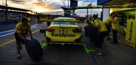 Torcedor pode acompanhar o sábado da Stock Car trocando um litro de leite