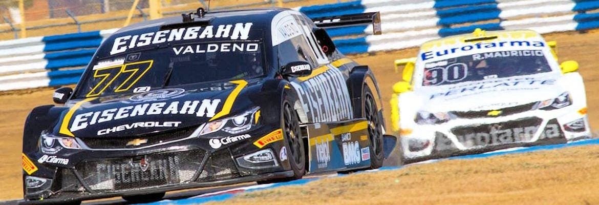 Primeiro a vencer a Corrida do Milhão, Valdeno Brito abandona depois de radiador furado