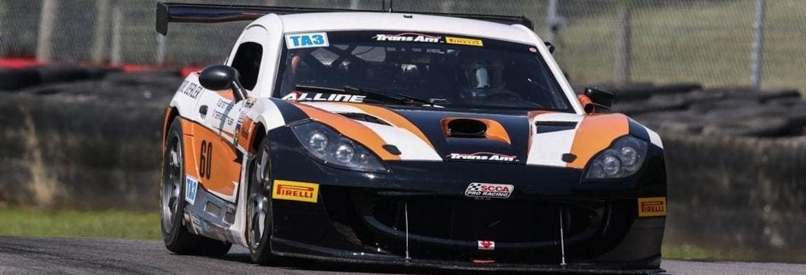 Alline Cipriani mantém liderança do TransAm Super GT nos EUA