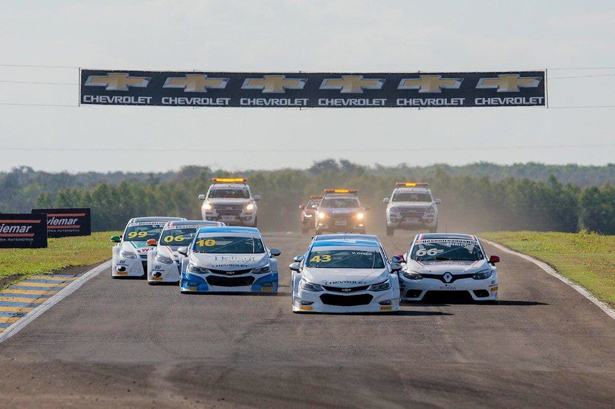 Largada da primeira prova do Marcas em Campo Grande