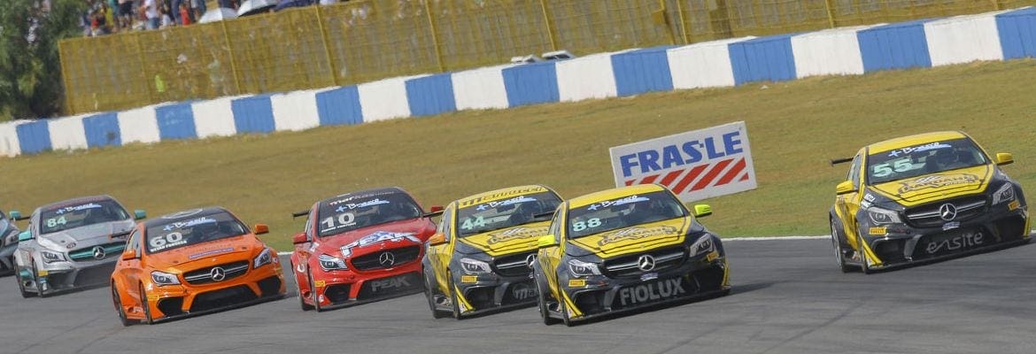 Mercedes-Benz Challenge: Felipe Tozzo e André Moraes Jr. vencem diante de 36 mil pessoas em Goiânia