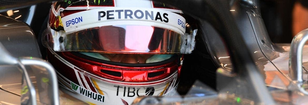 Hamilton confuso com as táticas de pneus da Ferrari