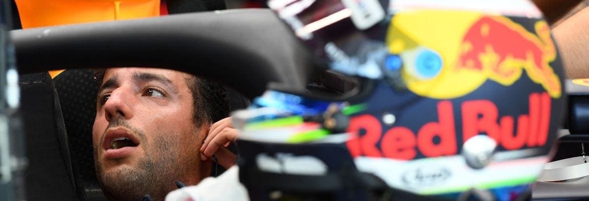 Prost revela que Renault estava disposta a gastar “o que fosse necessário” para trazer Ricciardo