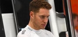 Brown considera que Vandoorne poderia ter sido mais agressivo