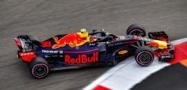 Horner impressionado com performance de Verstappen