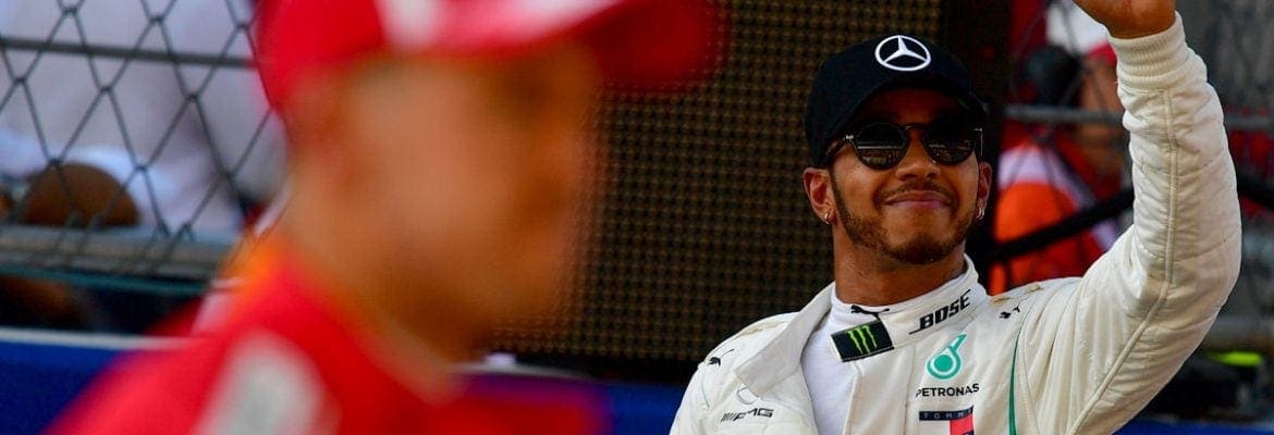 Hamilton: “Ferrari vai pressionar até a última curva em Abu Dhabi”