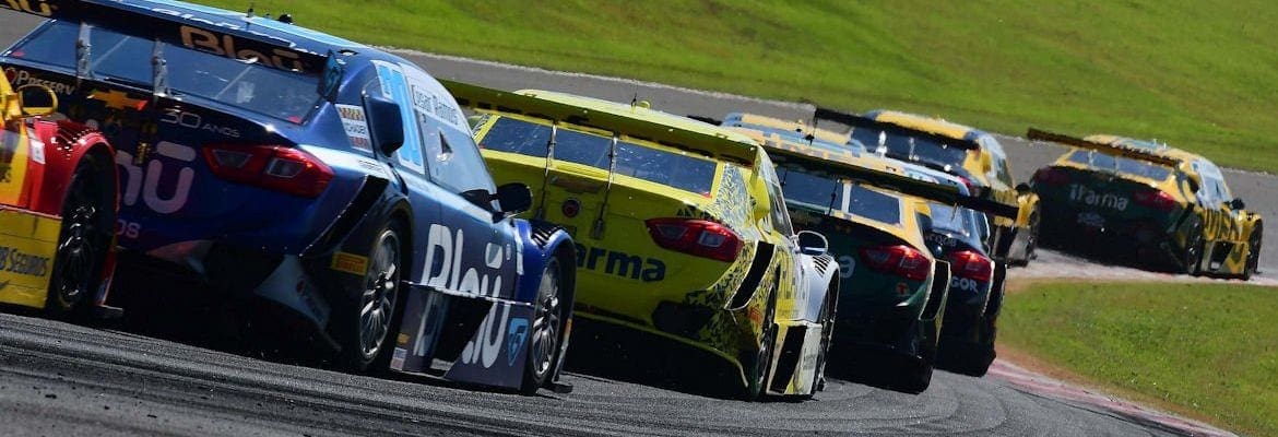 Depois de polêmica no Velo Città, CBA divulga vídeo comprovando falha na luz de freio de Cacá Bueno