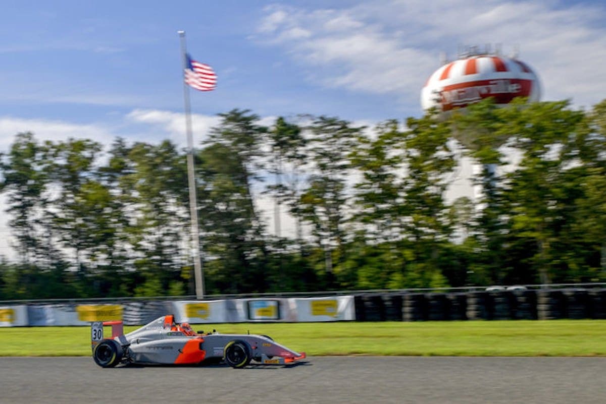 Arthur Leist tem seu melhor final de semana em ano de estreia na F4 norte-americana Arthur Leist - F4
