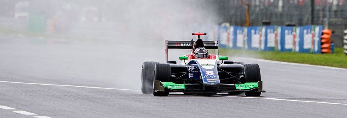 David Beckmann domina de ponta a ponta em corrida chuvosa na Itália