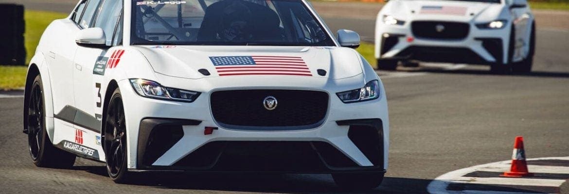 eTROPHY: Legge garante a pole com a RLL fazendo dobradinha