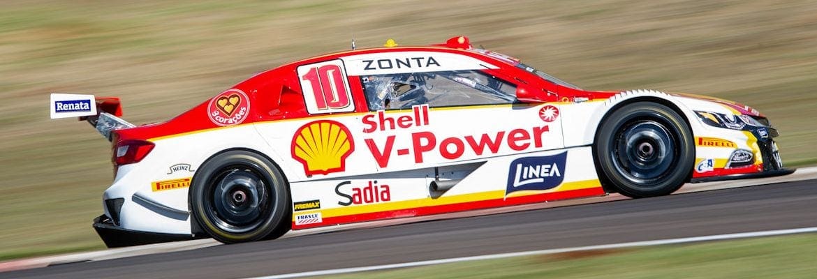 Dupla da Shell V-Power busca prova de reação em Cascavel para acabar entre os primeiros colocados Dupla da Shell V-Power busca prova de reação em Cascavel para acabar entre os primeiros colocados