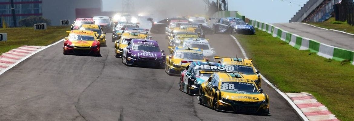 GALERIA: Imagens do final de semana da Stock Car em Cascavel