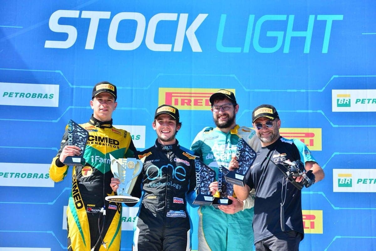 Depois de problemas no carro de Gabriel Robe, Pedro Cardoso vence no Velo Città Stock Light - Velo Città