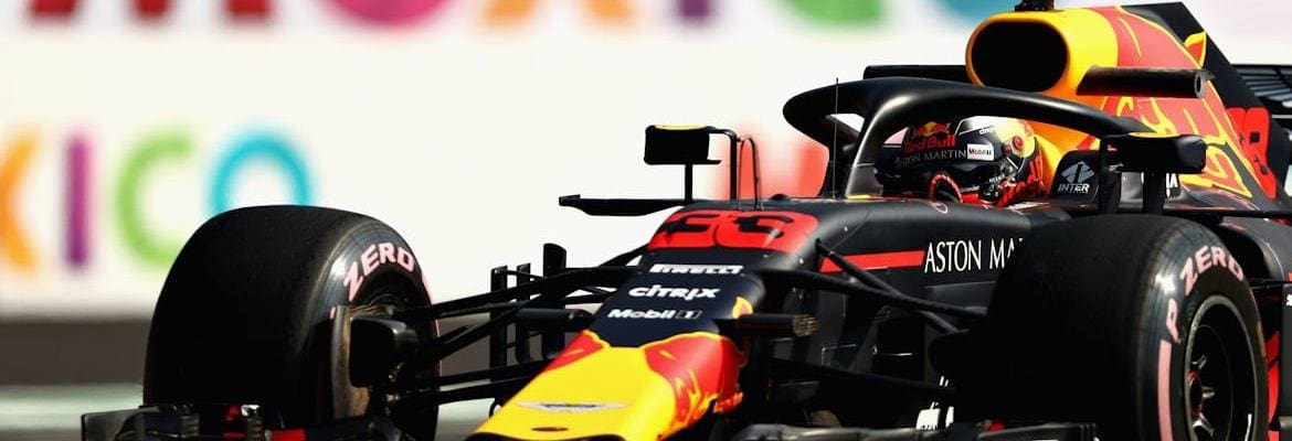 Max Verstappen lidera dobradinha da Red Bull no primeiro treino livre no México