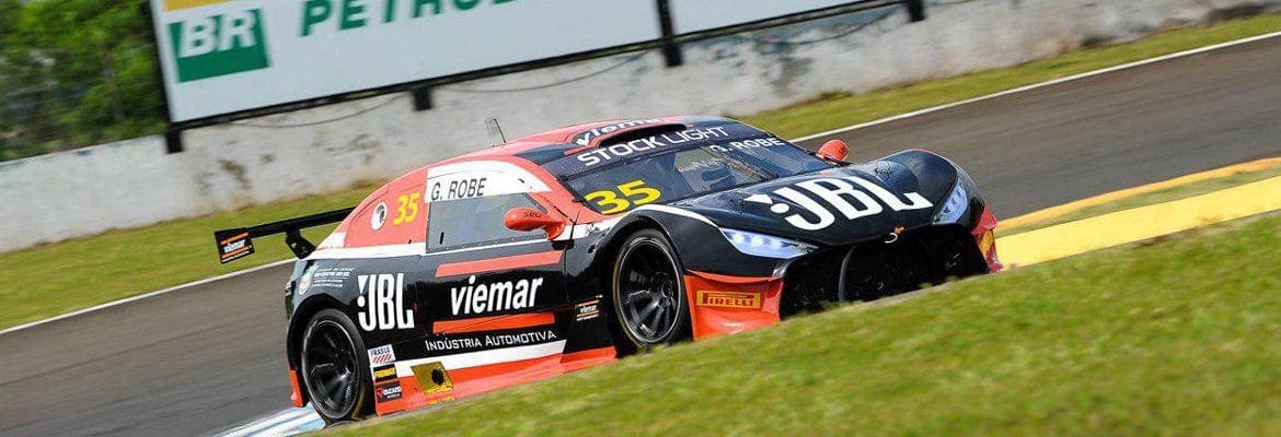 Briga pelo título da Stock Light esquenta os treinos livres em Londrina