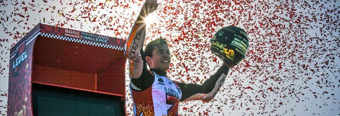 GP do Japão: Marquez vence após queda de Dovizioso e é pentacampeão da MotoGP em Motegi