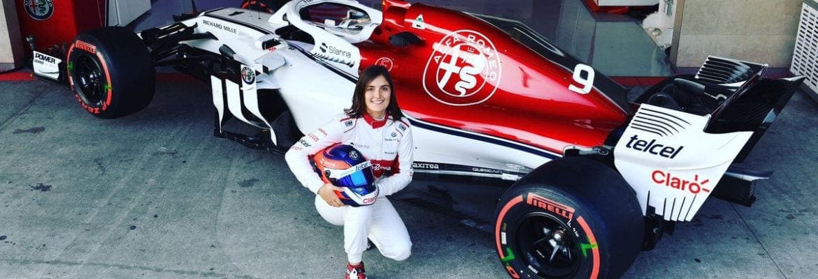 Calderón faz sua estreia com carro de Fórmula 1 em dia de filmagem na Cidade do México