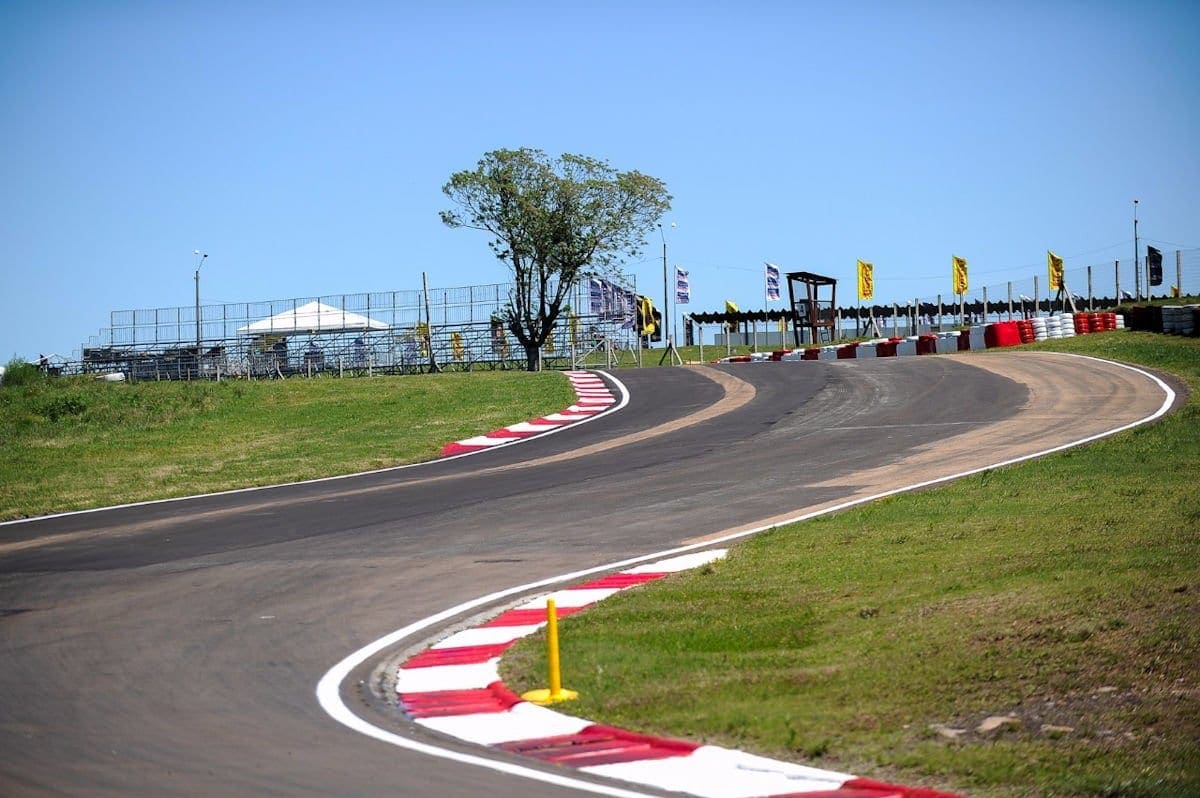 Copa Truck e Mercedes-Benz Challenge com bons grids para etapa de Rivera Copa Truck - Rivera