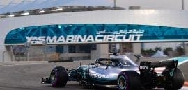Hamilton acha que seu carro deveria ir para o museu de história