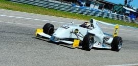 Juan Vieira vence e é campeão da Fórmula Academy em El Pinar