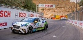 AO VIVO: Com Cacá e Jimenez no grid, assista à primeira corrida do eTrophy I-PACE da Jaguar