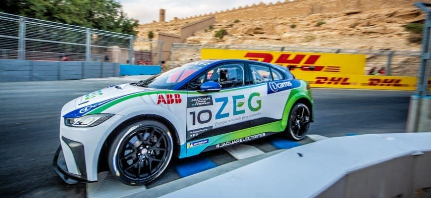 Jaguar I-PACE eTROPHY: primeira corrida com carros elétricos de produção -  Carro Elétrico