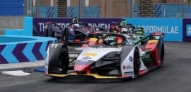 Em dia caótico, Lucas di Grassi foi o piloto que mais ganhou posições em Riad