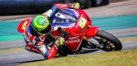 Em sua sexta SuperPole do ano, Eric Granado larga em primeiro na última etapa do SuperBike Brasil em Interlagos