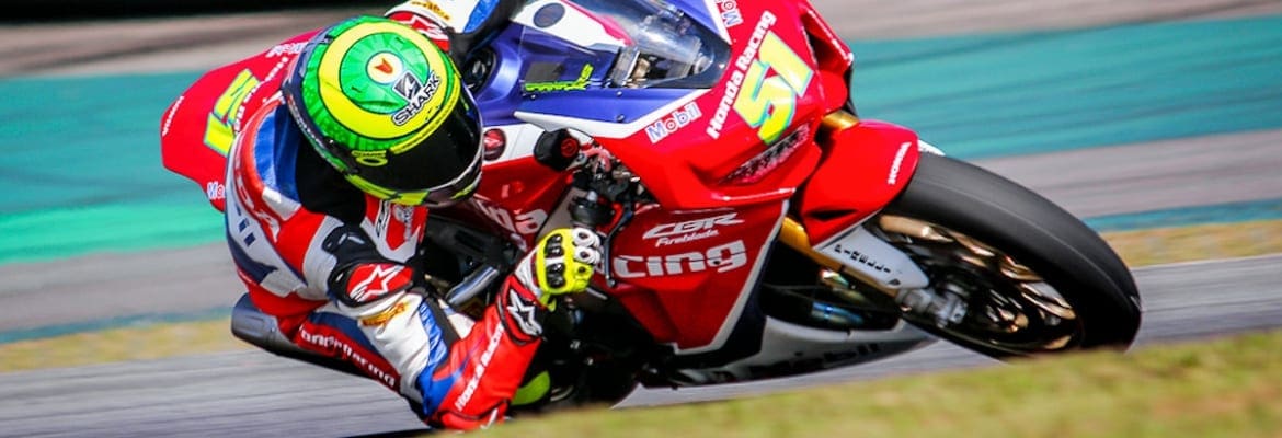 Em sua sexta SuperPole do ano, Eric Granado larga em primeiro na última etapa do SuperBike Brasil em Interlagos