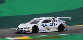 Em pista molhada, Serra lidera treino na manhã deste sábado