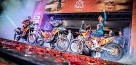 KTM Factory Racing conquista, com 1-2-3 no pódio, sua 18ª vitória no Rally Dakar