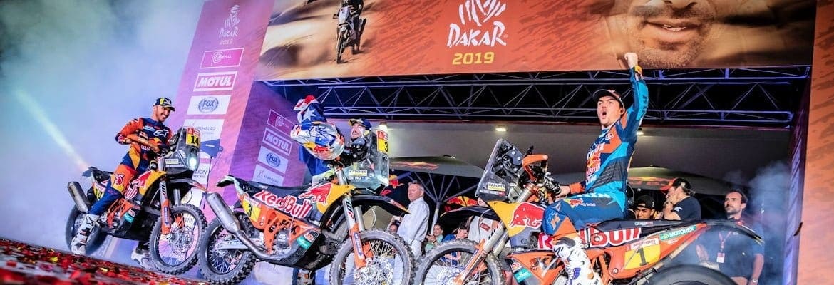 KTM Factory Racing conquista, com 1-2-3 no pódio, sua 18ª vitória no Rally Dakar