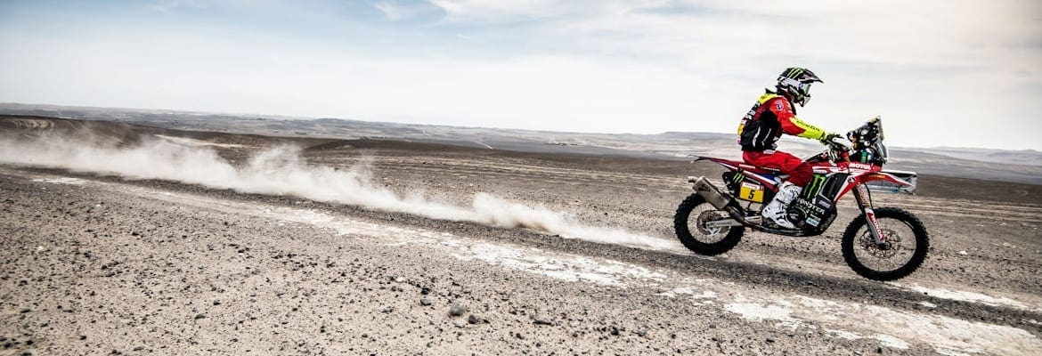 Na especial mais longa do Rally Dakar, Ricky Brabec abandona