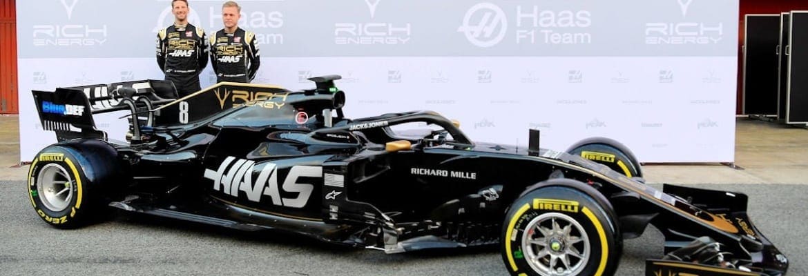 VÍDEO: Haas VF-19 e Alfa Romeo C38 são apresentados antes dos testes em Barcelona