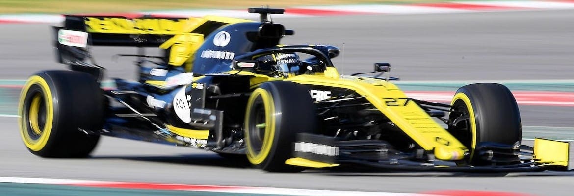 Renault: Ferrari está à frente, mas Renault está “super próxima”