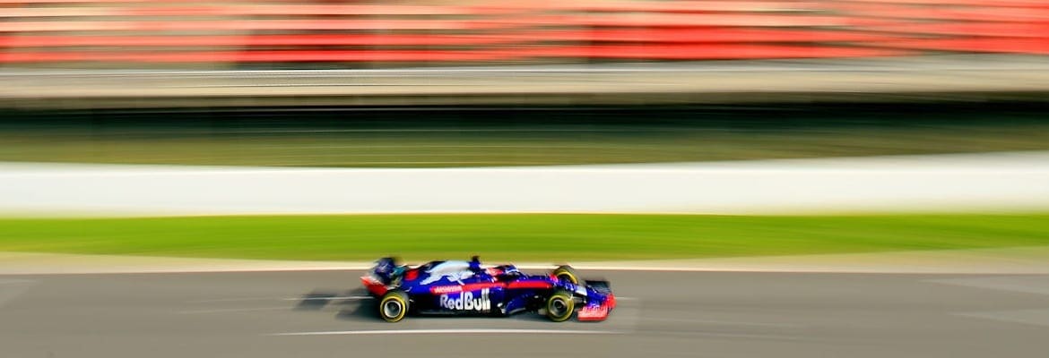 Pré-temporada da F1: Kvyat supera tempo de Raikkonen para liderar a quarta-feira; Williams finalmente na pista em Barcelona