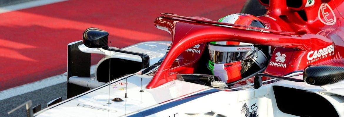 Raikkonen espera forte disputa no meio do grid